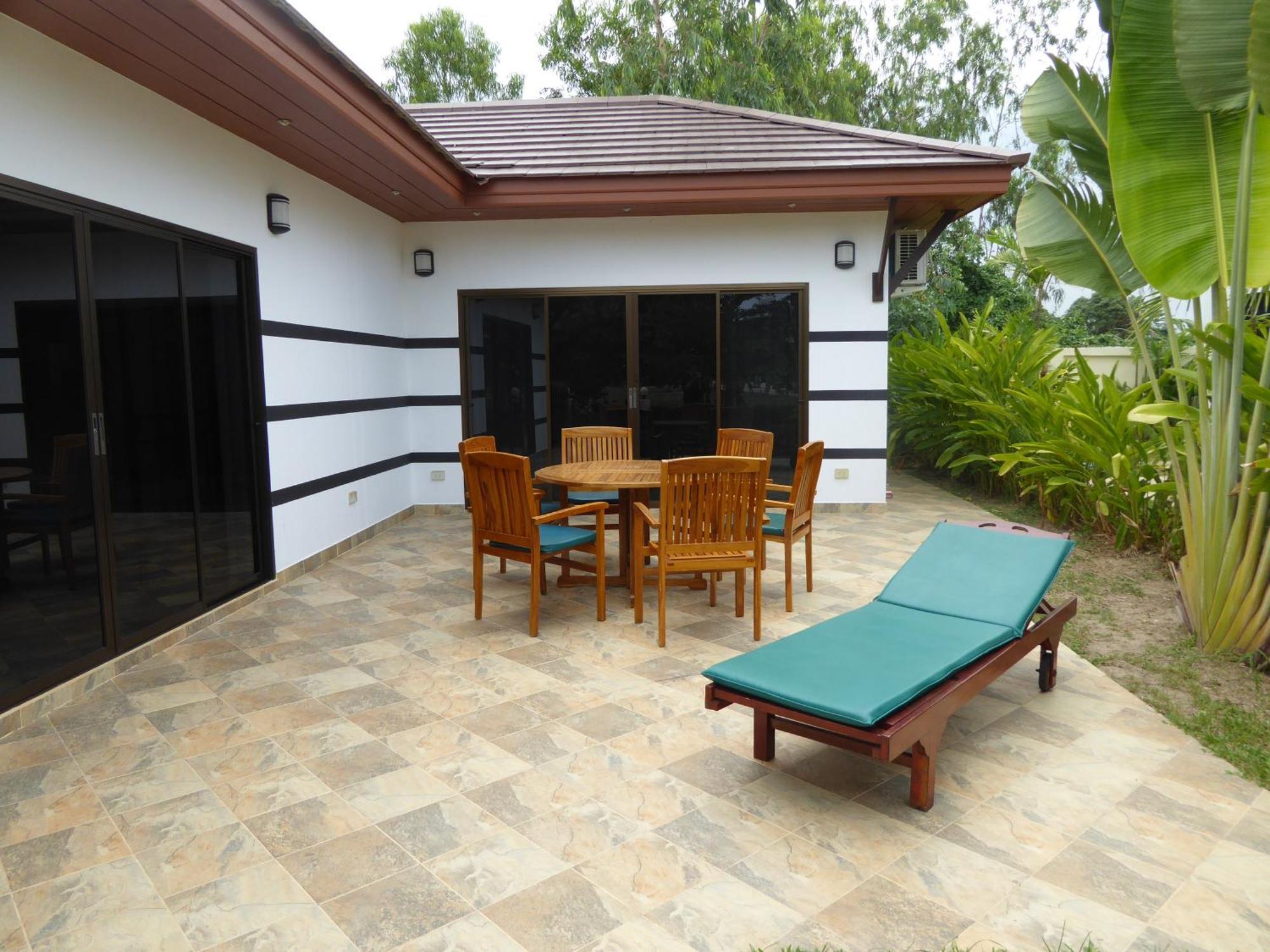Tropicana Beach Villa At Vip Resort Ban Phe Pokoj fotografie